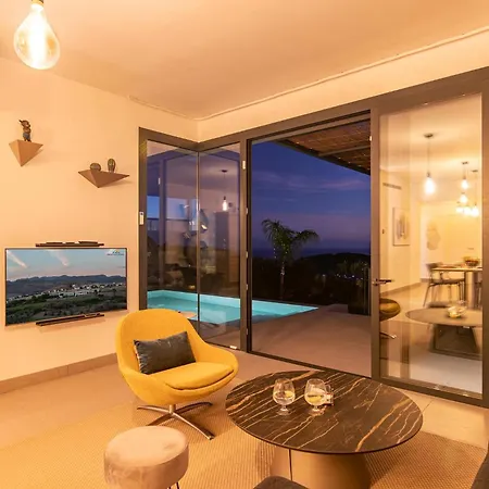 Yucas 16 By Villagrancanaria